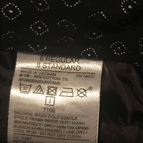 Old Navy pixie pants - Picture 4 of 5